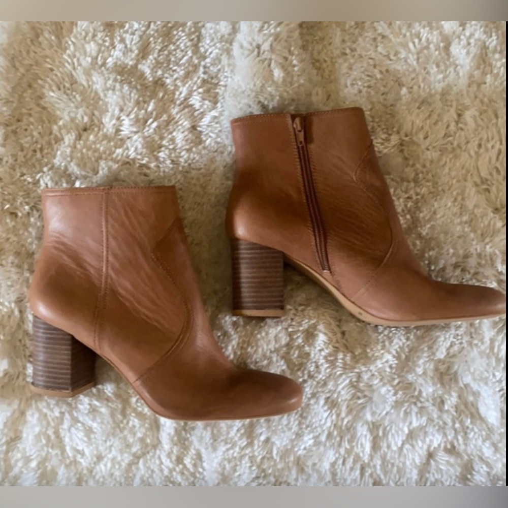 Lucky Brand Ankle Booties